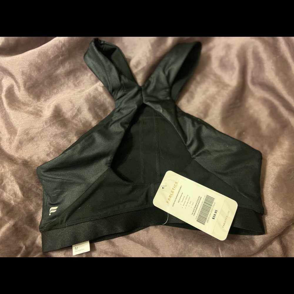Fabletics Elora Sports Bra II new with tags